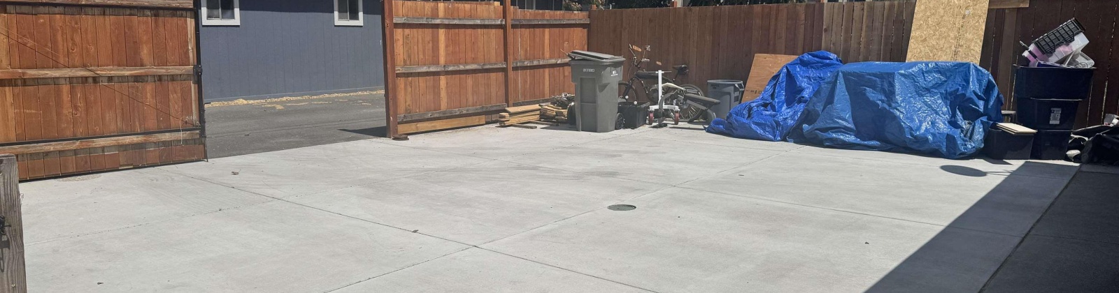 1st Ave., Kennewick, Washington 99336, 3 Bedrooms Bedrooms, ,2 BathroomsBathrooms,For Sale,1st Ave.,285224