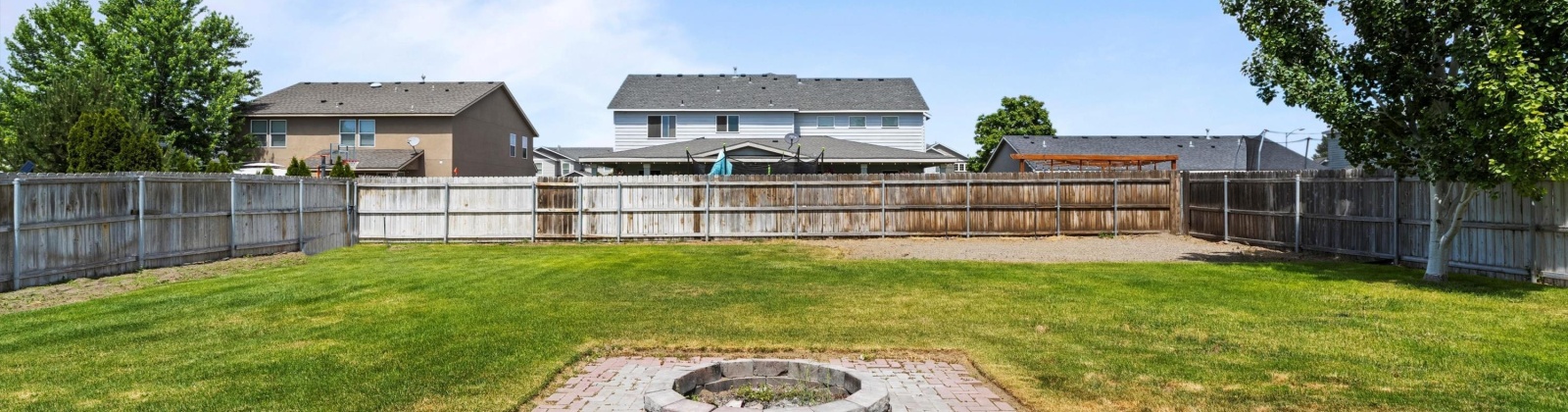 Antigua DR, Pasco, Washington 93301, 3 Bedrooms Bedrooms, ,3 BathroomsBathrooms,For Sale,Antigua DR,284893