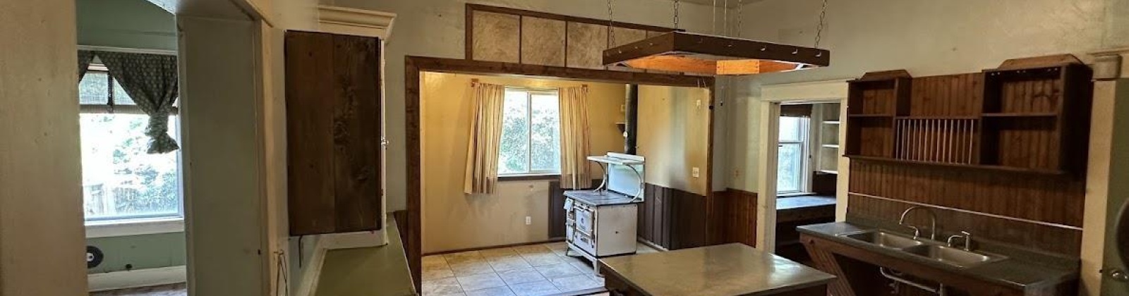Margin St., Endicott, Washington 99125, 3 Bedrooms Bedrooms, ,1 BathroomBathrooms,Site Built-owned Lot,For Sale,Margin St.,285237