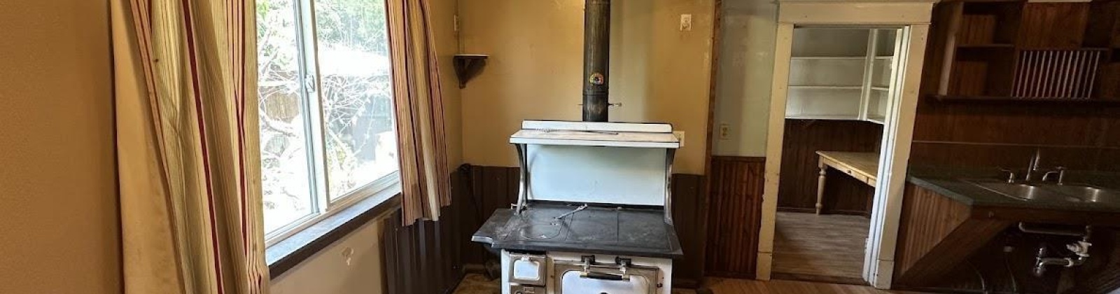 Margin St., Endicott, Washington 99125, 3 Bedrooms Bedrooms, ,1 BathroomBathrooms,Site Built-owned Lot,For Sale,Margin St.,285237