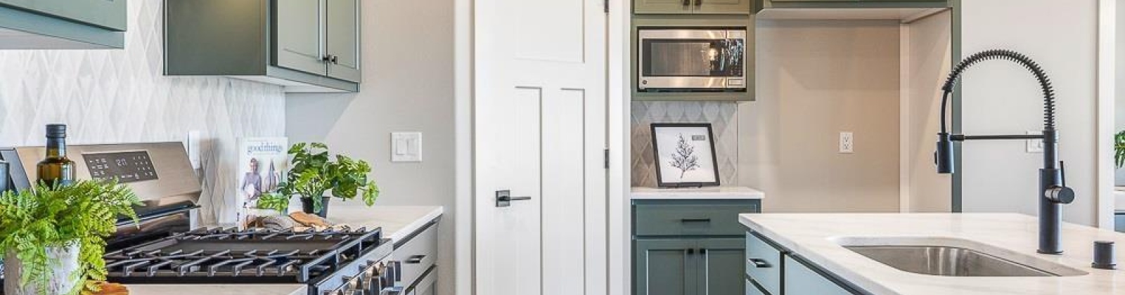 Miraflores Ave., West Richland, Washington 99353, 3 Bedrooms Bedrooms, ,2 BathroomsBathrooms,Site Built-owned Lot,For Sale,Miraflores Ave.,285239