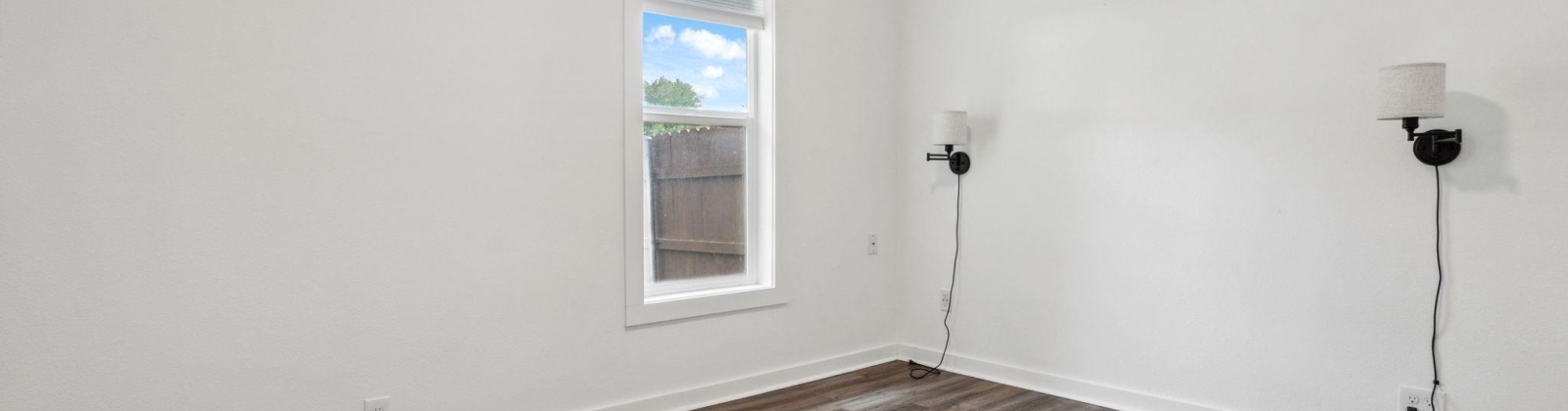 Court, Prosser, Washington 99350, 2 Bedrooms Bedrooms, ,2 BathroomsBathrooms,Site Built-owned Lot,For Sale,Court,285240