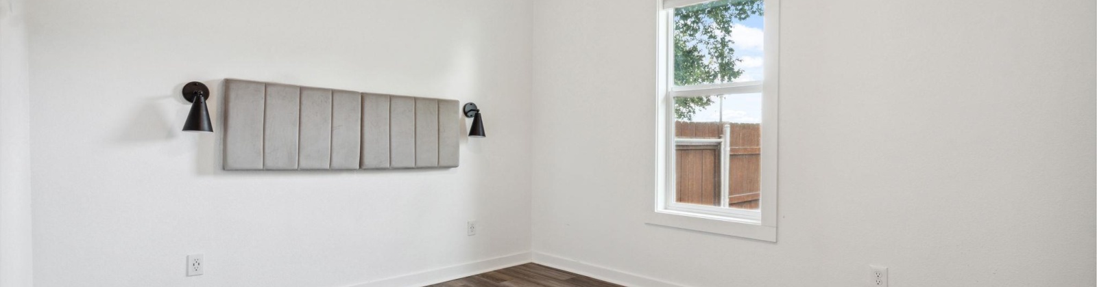 Court, Prosser, Washington 99350, 2 Bedrooms Bedrooms, ,2 BathroomsBathrooms,Site Built-owned Lot,For Sale,Court,285240