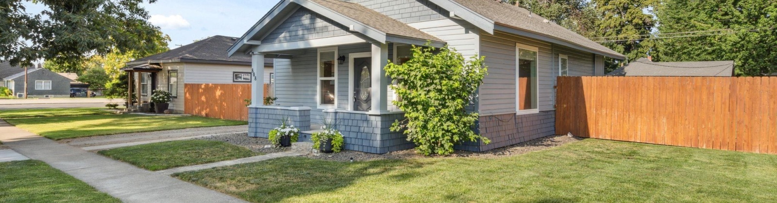 Court, Prosser, Washington 99350, 2 Bedrooms Bedrooms, ,2 BathroomsBathrooms,Site Built-owned Lot,For Sale,Court,285240