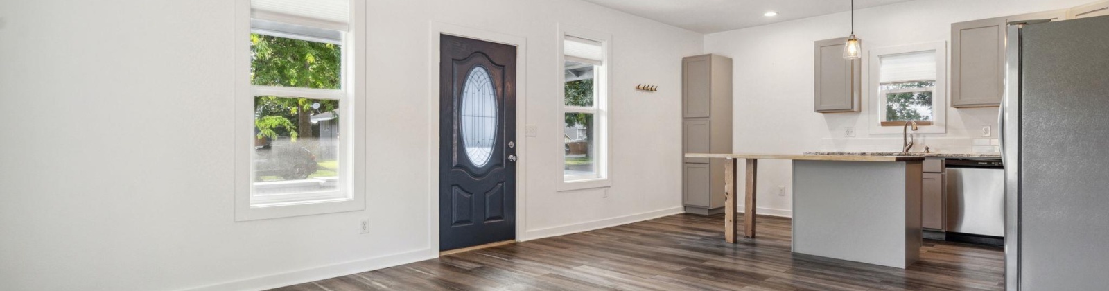 Court, Prosser, Washington 99350, 2 Bedrooms Bedrooms, ,2 BathroomsBathrooms,Site Built-owned Lot,For Sale,Court,285240