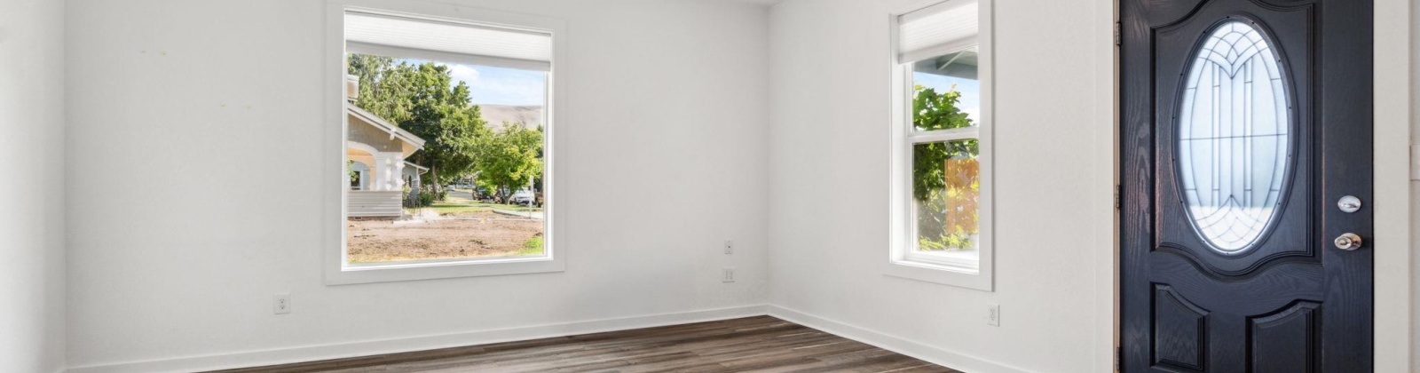 Court, Prosser, Washington 99350, 2 Bedrooms Bedrooms, ,2 BathroomsBathrooms,Site Built-owned Lot,For Sale,Court,285240