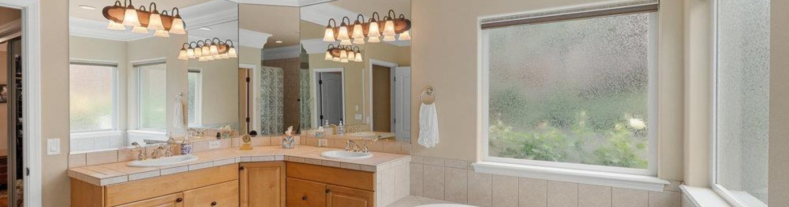 Falconridge St., Richland, Washington 99352, 3 Bedrooms Bedrooms, ,3 BathroomsBathrooms,For Sale,Falconridge St.,285242