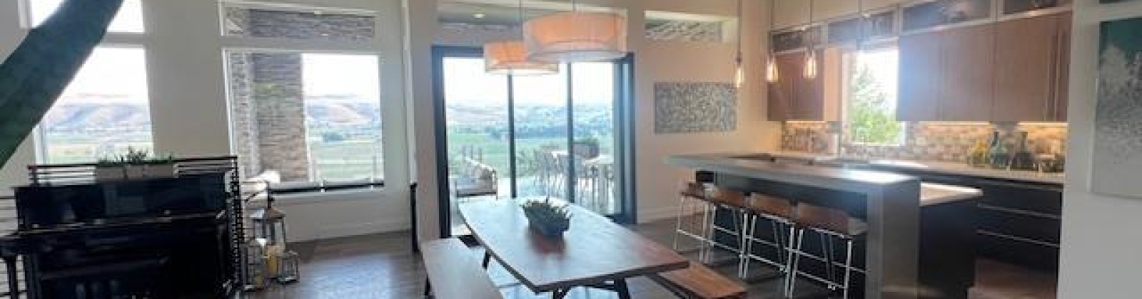 Grand Bluff Loop, Kennewick, Washington 99338, 4 Bedrooms Bedrooms, ,4 BathroomsBathrooms,Site Built-owned Lot,For Sale,Grand Bluff Loop,285259