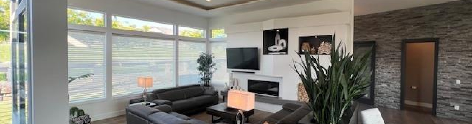Grand Bluff Loop, Kennewick, Washington 99338, 4 Bedrooms Bedrooms, ,4 BathroomsBathrooms,Site Built-owned Lot,For Sale,Grand Bluff Loop,285259
