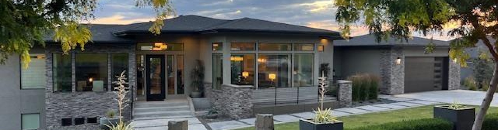 Grand Bluff Loop, Kennewick, Washington 99338, 4 Bedrooms Bedrooms, ,4 BathroomsBathrooms,Site Built-owned Lot,For Sale,Grand Bluff Loop,285259