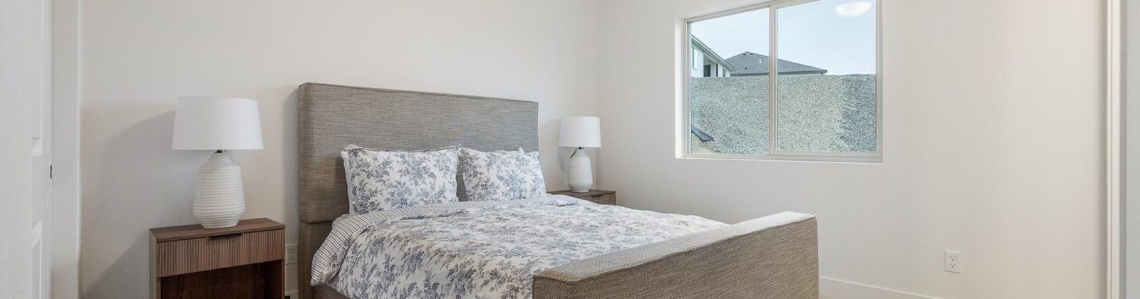 Quay St, Kennewick, Washington 99338, 3 Bedrooms Bedrooms, ,2 BathroomsBathrooms,Site Built-owned Lot,For Sale,Quay St,285255