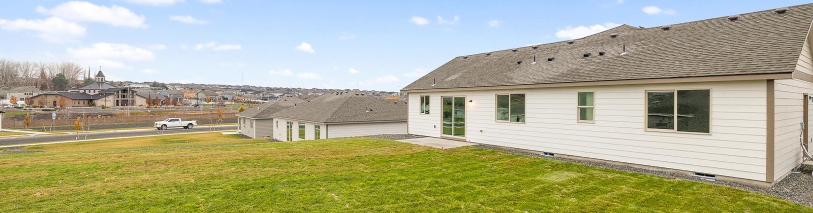Quay St, Kennewick, Washington 99338, 3 Bedrooms Bedrooms, ,2 BathroomsBathrooms,Site Built-owned Lot,For Sale,Quay St,285255