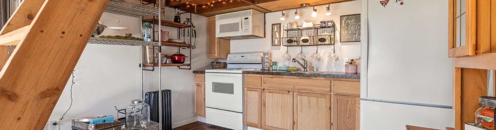 Cedar Street, Kennewick, Washington 99337, 4 Bedrooms Bedrooms, 0 ,3 BathroomsBathrooms,Manufactured Homes,For Sale,Cedar Street,0,284728