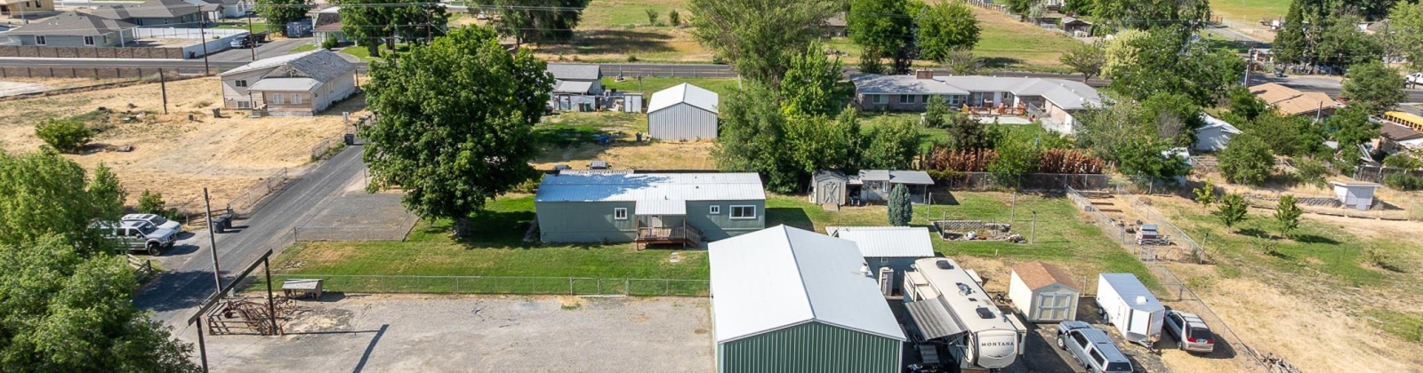 Cedar Street, Kennewick, Washington 99337, 4 Bedrooms Bedrooms, 0 ,3 BathroomsBathrooms,Manufactured Homes,For Sale,Cedar Street,0,284728