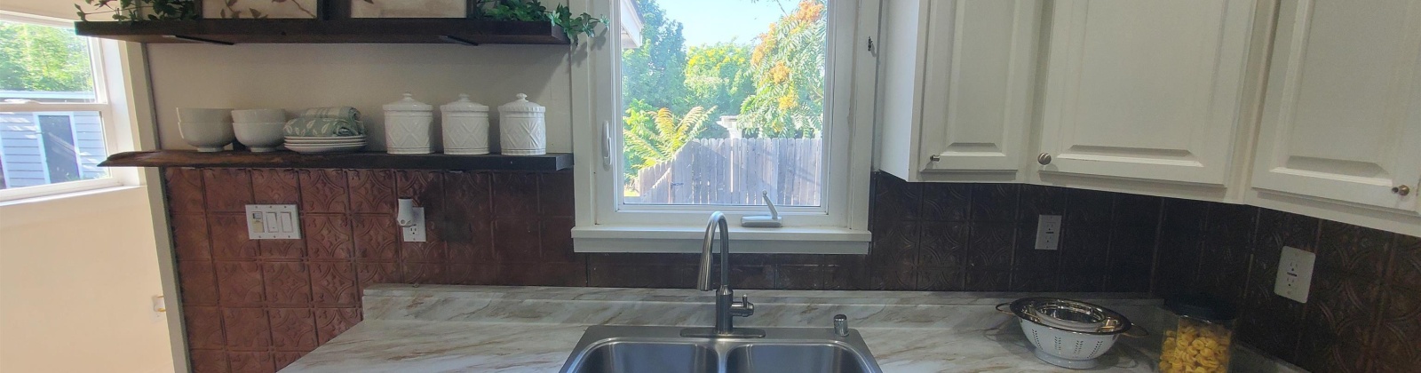 Hood, Kennewick, Washington 99336, 3 Bedrooms Bedrooms, ,1 BathroomBathrooms,Site Built-owned Lot,For Rent,Hood,285263