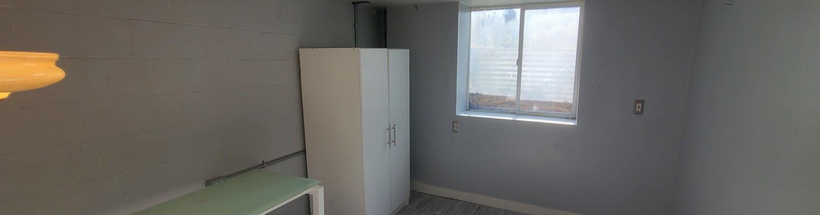 Hood, Kennewick, Washington 99336, 3 Bedrooms Bedrooms, ,1 BathroomBathrooms,Site Built-owned Lot,For Rent,Hood,285263