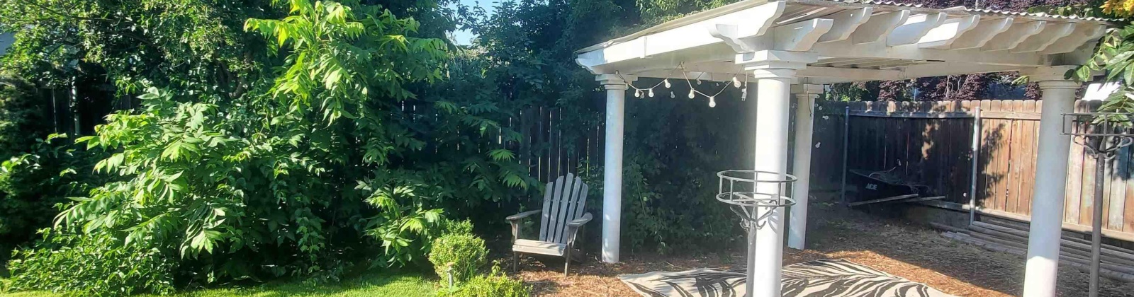 Hood, Kennewick, Washington 99336, 3 Bedrooms Bedrooms, ,1 BathroomBathrooms,Site Built-owned Lot,For Rent,Hood,285263