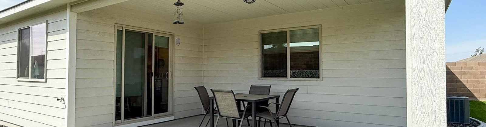 Courtney Drive, Pasco, Washington 99301, 3 Bedrooms Bedrooms, ,2 BathroomsBathrooms,Site Built-owned Lot,For Sale,Courtney Drive,285267