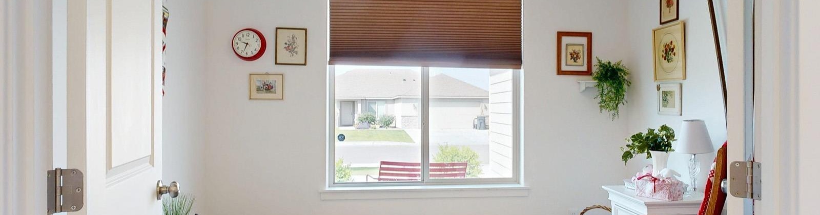 Courtney Drive, Pasco, Washington 99301, 3 Bedrooms Bedrooms, ,2 BathroomsBathrooms,Site Built-owned Lot,For Sale,Courtney Drive,285267