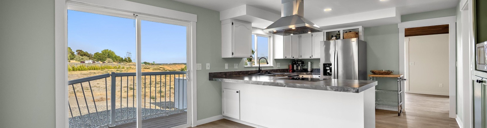 Duportail St, Richland, Washington 99352, 5 Bedrooms Bedrooms, ,4 BathroomsBathrooms,For Sale,Duportail St,285293