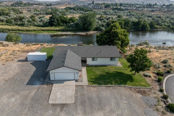 Duportail St, Richland, Washington 99352, 5 Bedrooms Bedrooms, ,4 BathroomsBathrooms,For Sale,Duportail St,285293