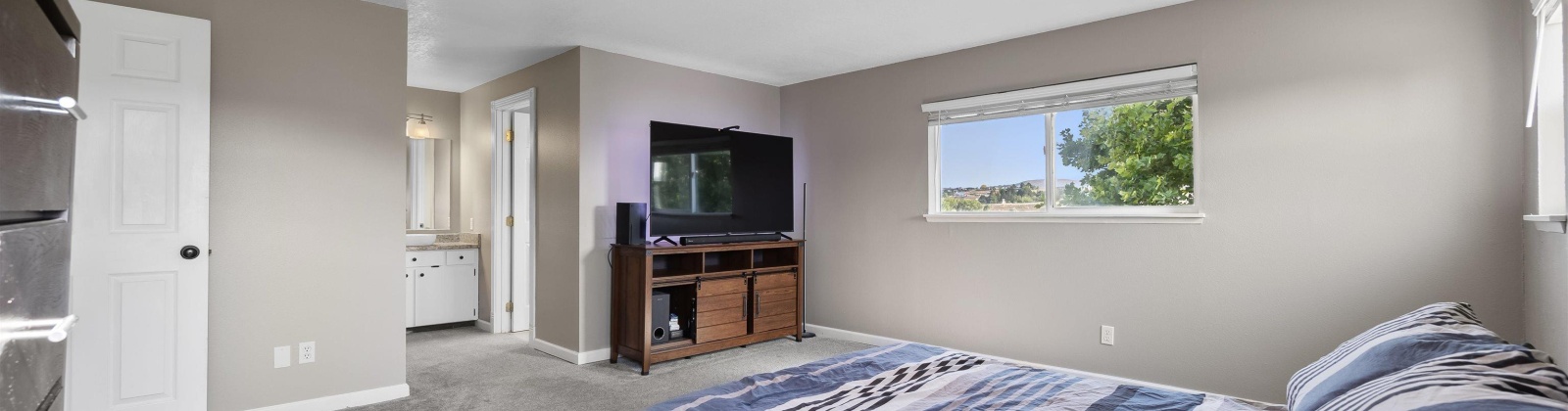 Duportail St, Richland, Washington 99352, 5 Bedrooms Bedrooms, ,4 BathroomsBathrooms,For Sale,Duportail St,285293