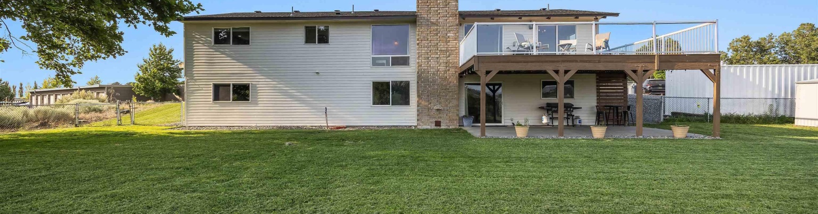 Duportail St, Richland, Washington 99352, 5 Bedrooms Bedrooms, ,4 BathroomsBathrooms,For Sale,Duportail St,285293