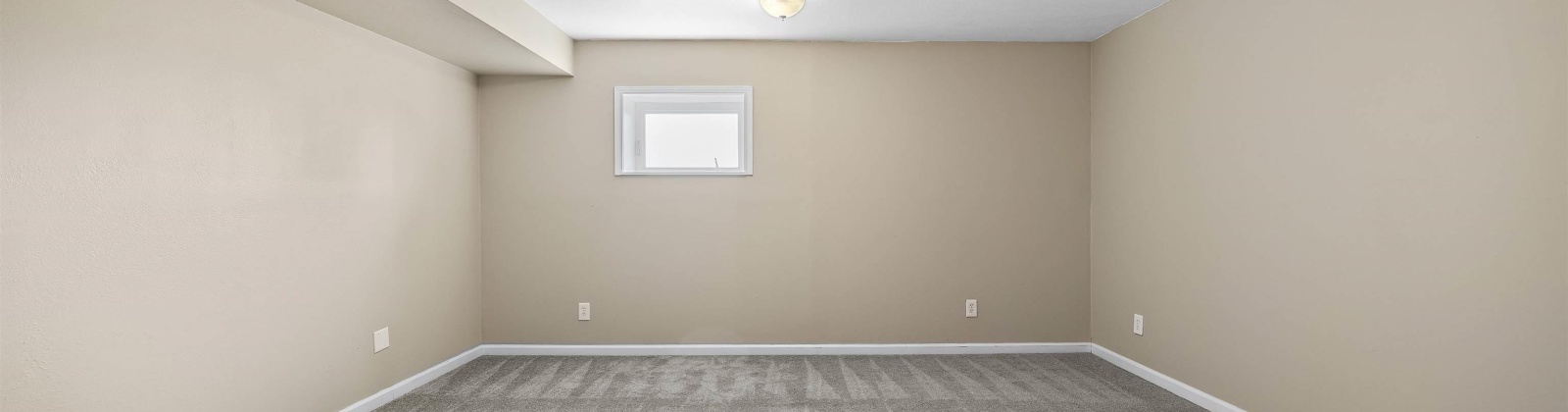Duportail St, Richland, Washington 99352, 5 Bedrooms Bedrooms, ,4 BathroomsBathrooms,For Sale,Duportail St,285293
