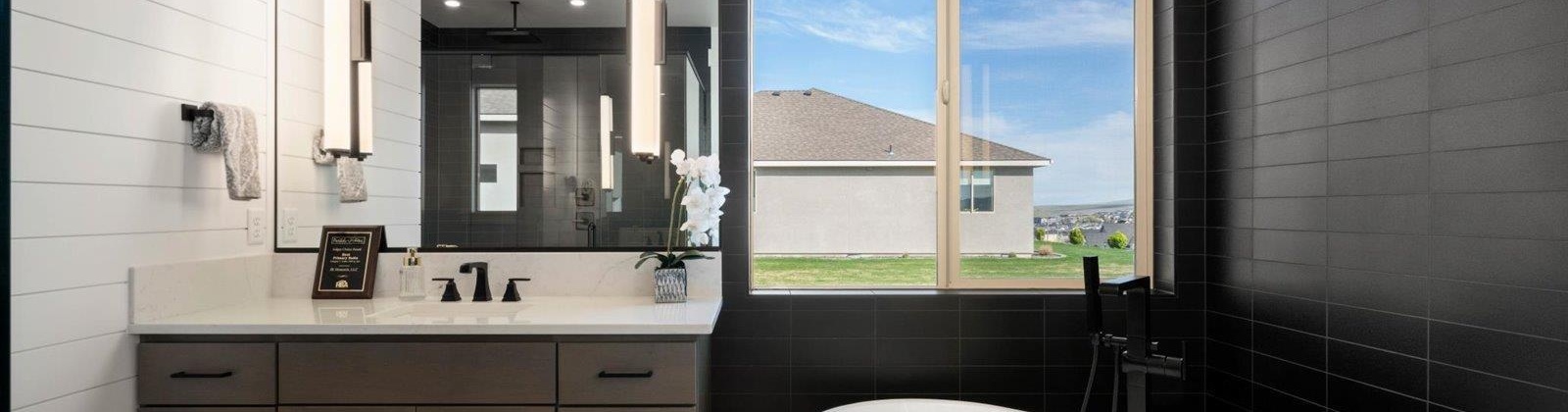 22nd Place, Kennewick, Washington 99337, 4 Bedrooms Bedrooms, ,3 BathroomsBathrooms,Site Built-owned Lot,For Sale,22nd Place,285291