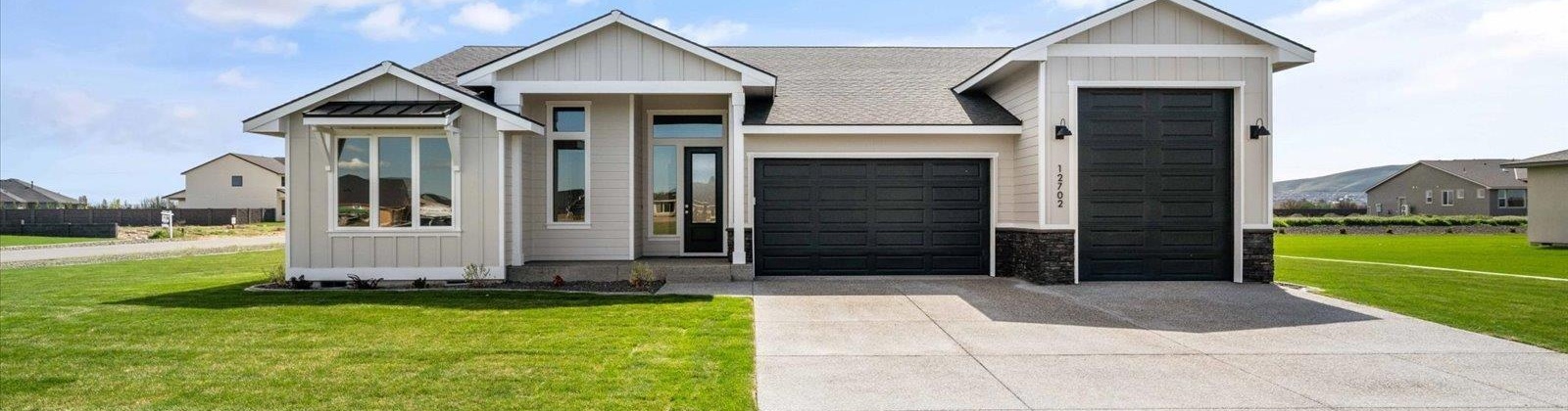 Clark Fork Road, Pasco, Washington 99301, 4 Bedrooms Bedrooms, ,3 BathroomsBathrooms,For Sale,Clark Fork Road,285290
