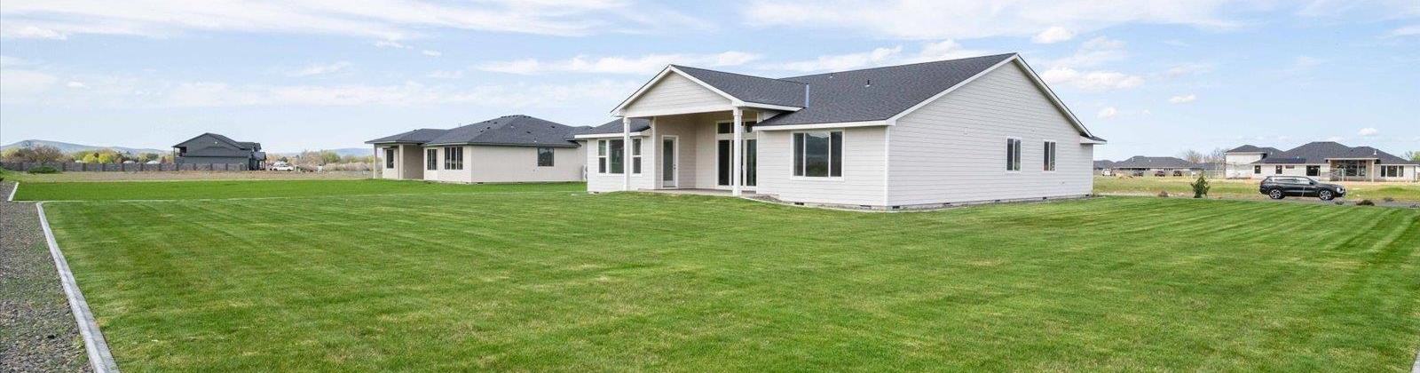 Clark Fork Road, Pasco, Washington 99301, 4 Bedrooms Bedrooms, ,3 BathroomsBathrooms,For Sale,Clark Fork Road,285290