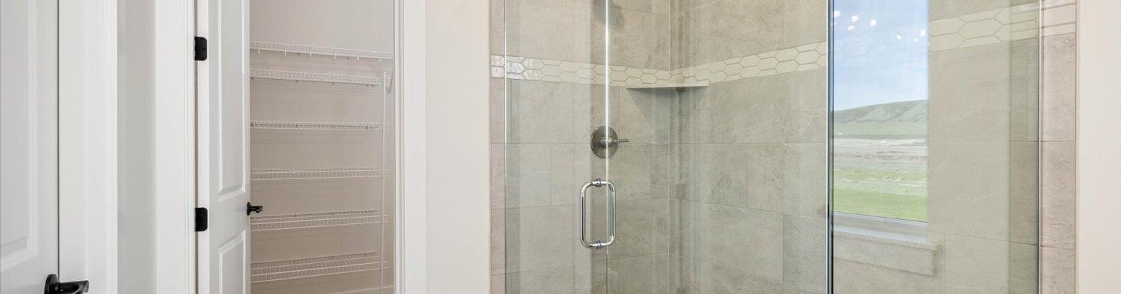 Ambrosia Street, Kennewick, Washington 99338, 4 Bedrooms Bedrooms, ,3 BathroomsBathrooms,For Sale,Ambrosia Street,285288