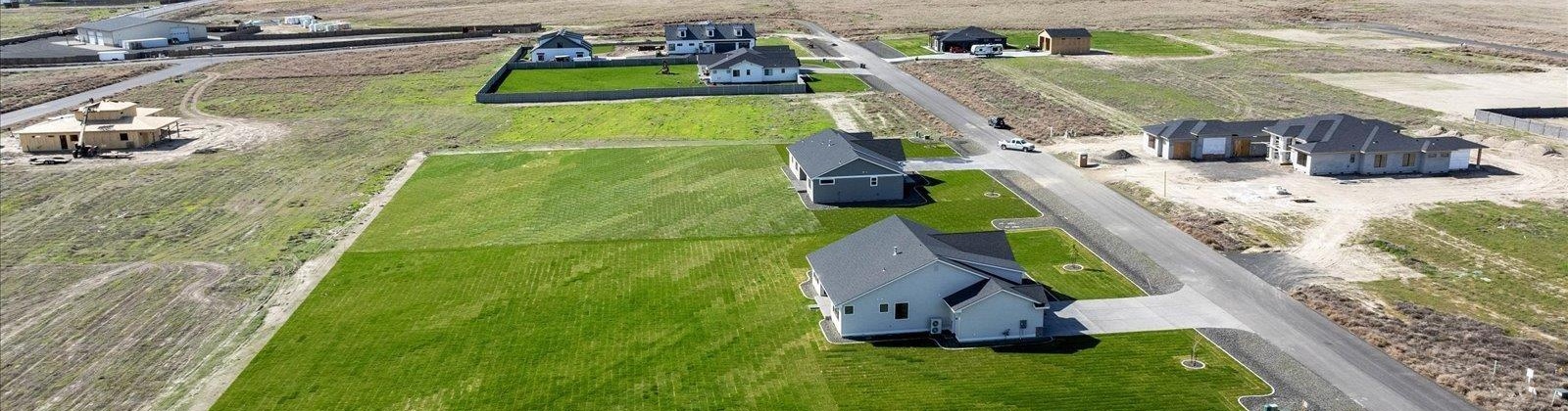 Ambrosia Street, Kennewick, Washington 99338, 4 Bedrooms Bedrooms, ,3 BathroomsBathrooms,For Sale,Ambrosia Street,285288