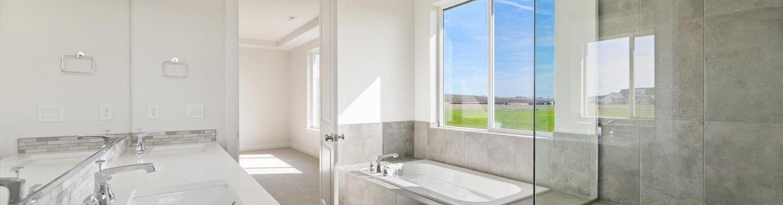 Ambrosia Street, Kennewick, Washington 99338, 3 Bedrooms Bedrooms, ,3 BathroomsBathrooms,For Sale,Ambrosia Street,285287