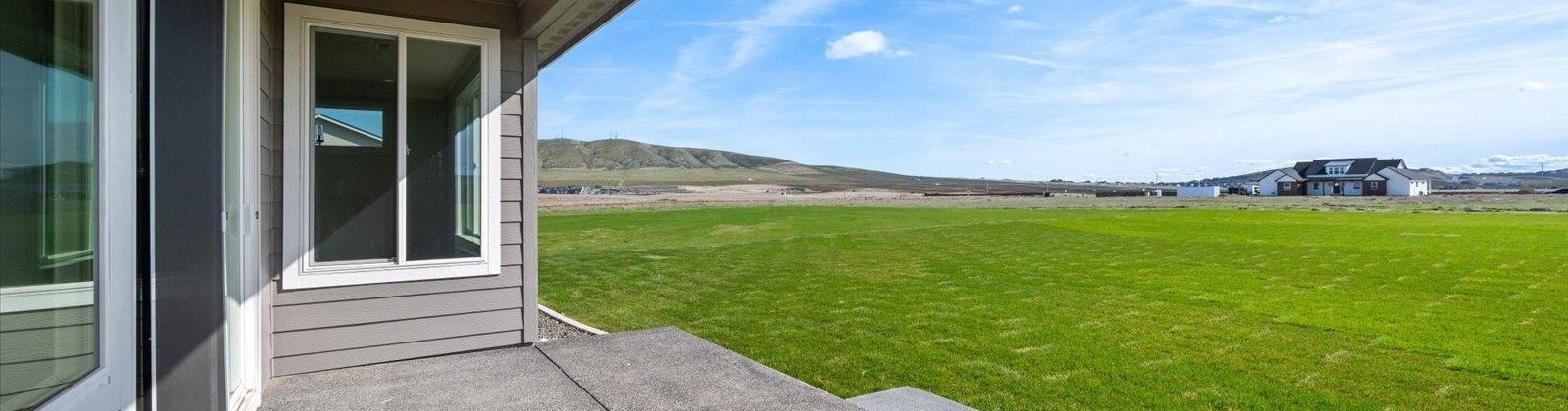 Ambrosia Street, Kennewick, Washington 99338, 3 Bedrooms Bedrooms, ,3 BathroomsBathrooms,For Sale,Ambrosia Street,285287