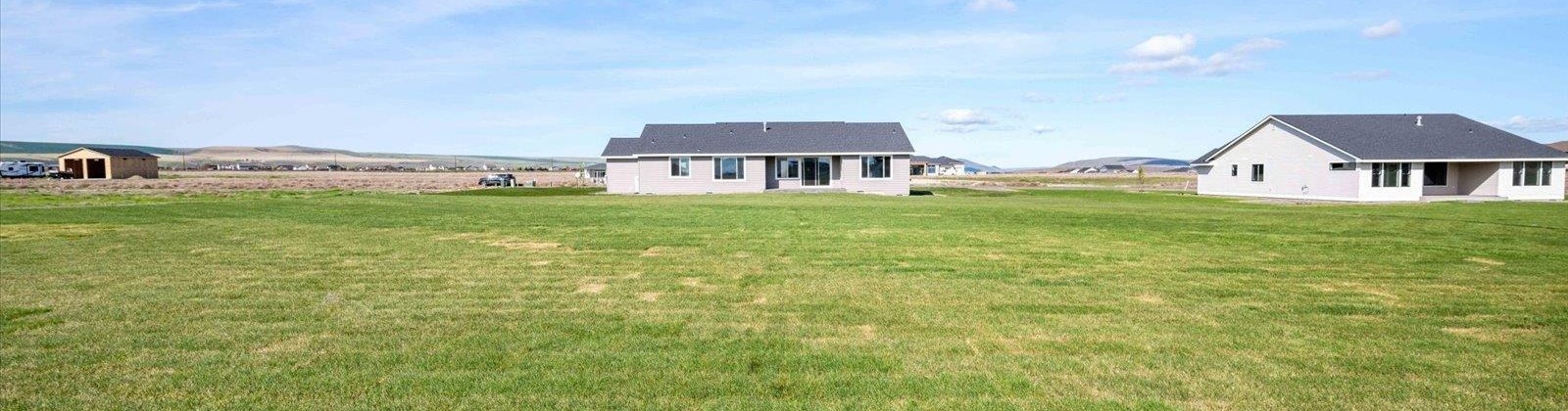 Ambrosia Street, Kennewick, Washington 99338, 3 Bedrooms Bedrooms, ,3 BathroomsBathrooms,For Sale,Ambrosia Street,285287