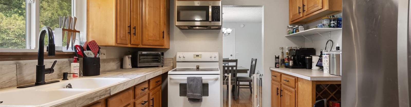 19th Avenue, Kennewick, Washington 99337-4817, 3 Bedrooms Bedrooms, ,2 BathroomsBathrooms,Site Built-owned Lot,For Sale,19th Avenue,285270