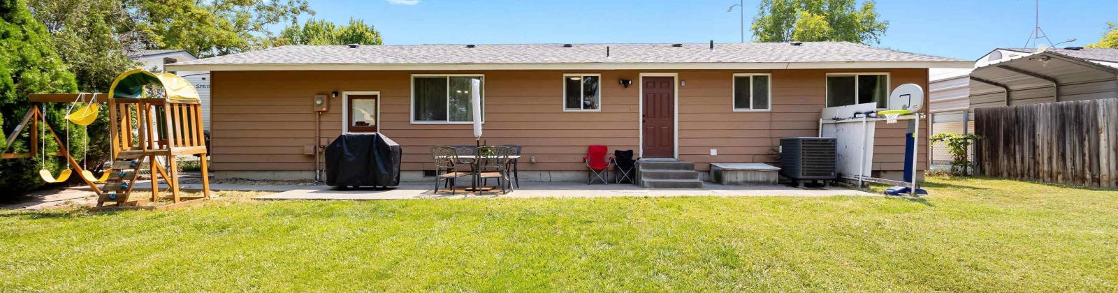 19th Avenue, Kennewick, Washington 99337-4817, 3 Bedrooms Bedrooms, ,2 BathroomsBathrooms,Site Built-owned Lot,For Sale,19th Avenue,285270