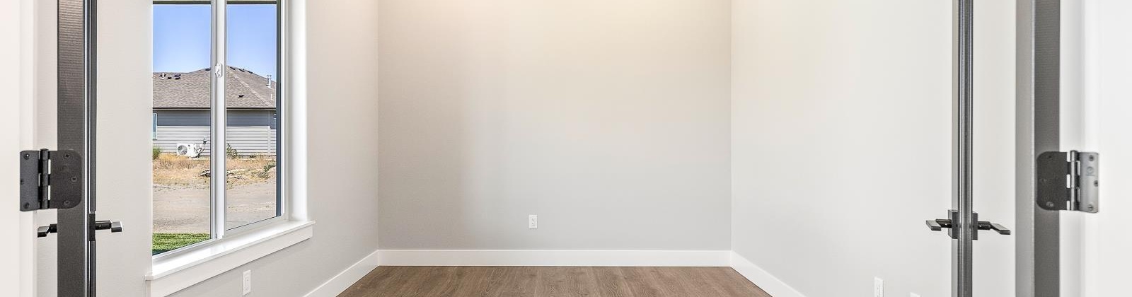 Ashen Dr., Pasco, Washington 99301, 3 Bedrooms Bedrooms, ,2 BathroomsBathrooms,Site Built-owned Lot,For Sale,Ashen Dr.,285285