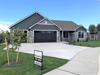 Bridger Court, Pasco, Washington 99301, 3 Bedrooms Bedrooms, ,2 BathroomsBathrooms,Site Built-owned Lot,For Rent,Bridger Court,285277