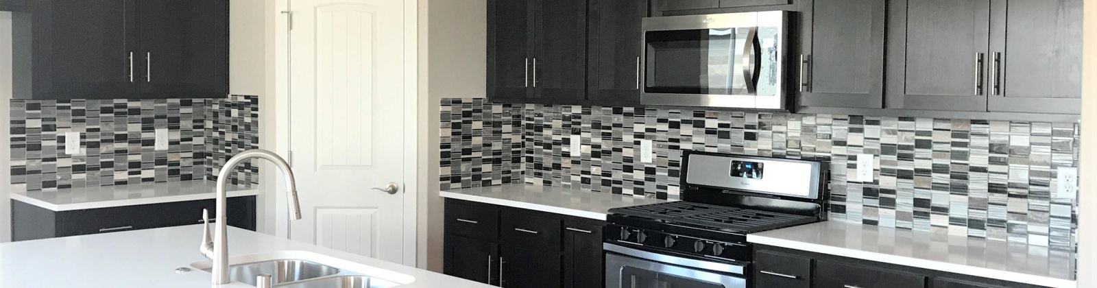 Bridger Court, Pasco, Washington 99301, 3 Bedrooms Bedrooms, ,2 BathroomsBathrooms,Site Built-owned Lot,For Rent,Bridger Court,285277