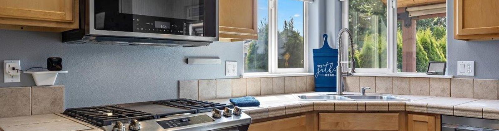 Tweedt Street, Kennewick, Washington 99338, 4 Bedrooms Bedrooms, ,3 BathroomsBathrooms,For Sale,Tweedt Street,285295