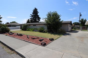 Entiat Ave, Kennewick, Washington 99336, 3 Bedrooms Bedrooms, ,2 BathroomsBathrooms,For Sale,Entiat Ave,285297