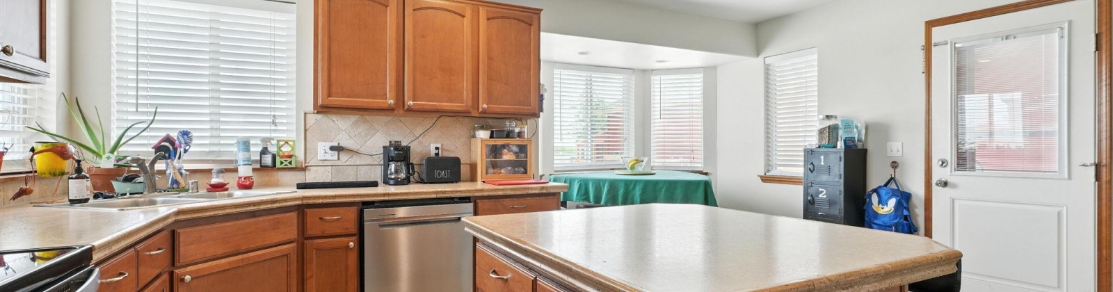 Grandview Lane, Kennewick, Washington 99338, 4 Bedrooms Bedrooms, ,2 BathroomsBathrooms,For Sale,Grandview Lane,285307