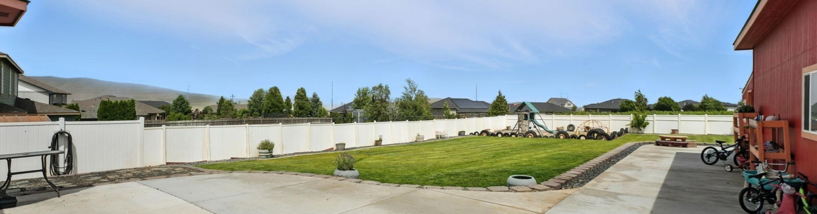 Grandview Lane, Kennewick, Washington 99338, 4 Bedrooms Bedrooms, ,2 BathroomsBathrooms,For Sale,Grandview Lane,285307