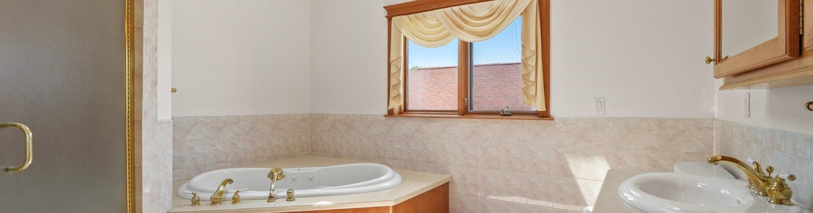 Donelson Rd., Kennewick, Washington 99337, 3 Bedrooms Bedrooms, ,5 BathroomsBathrooms,For Sale,Donelson Rd.,285319