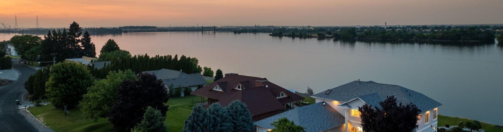Donelson Rd., Kennewick, Washington 99337, 3 Bedrooms Bedrooms, ,5 BathroomsBathrooms,For Sale,Donelson Rd.,285319