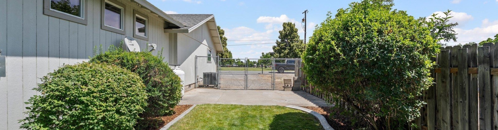 Rd. 44, Pasco, Washington 99301, 3 Bedrooms Bedrooms, ,2 BathroomsBathrooms,Site Built-owned Lot,For Sale,Rd. 44,285320