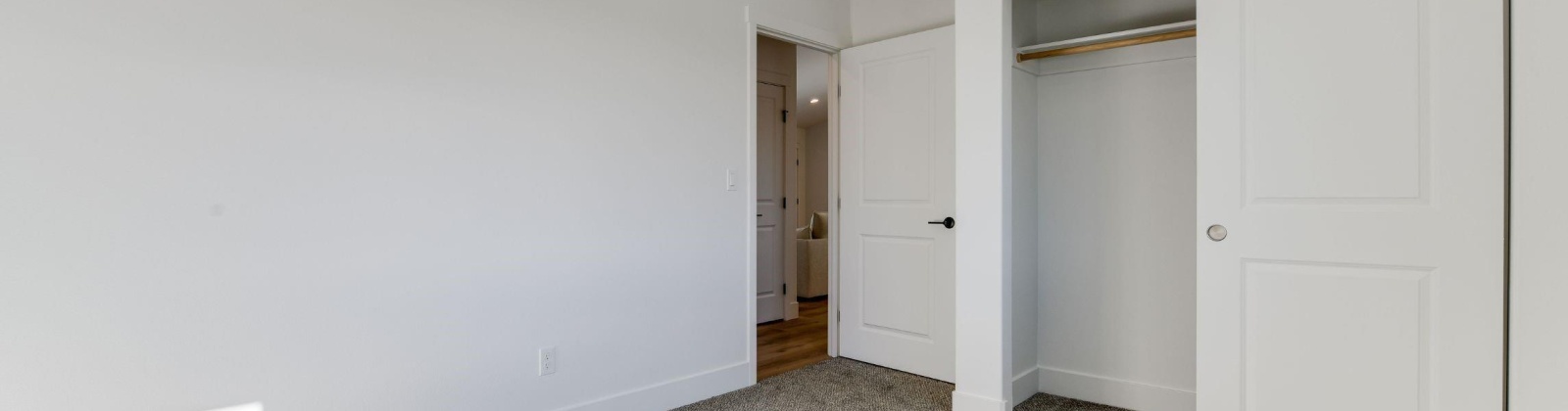 Castlewood Ct, Grandview, Washington 98930, 3 Bedrooms Bedrooms, ,2 BathroomsBathrooms,Site Built-owned Lot,For Sale,Castlewood Ct,285333