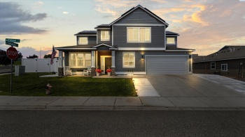 Edison Street, Connell, Washington 99326, 5 Bedrooms Bedrooms, ,3 BathroomsBathrooms,Site Built-owned Lot,For Sale,Edison Street,285326